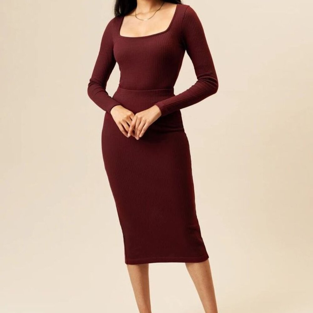 XS KOTN High Wasited Ribbed Pencil Skirt, Zinfandel